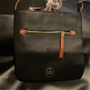 JOY BLACK 100% LEATHER PURSE. NEW. LONG STRAP.